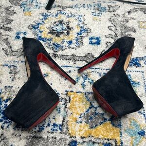 Christian Louis Vuitton black & red platform heels